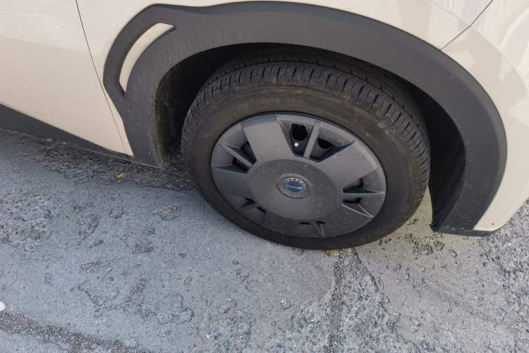 Used BYD Seagull 2025 305km Active Version Right Front Wheel Hub