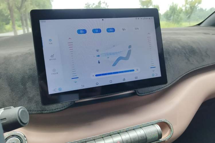 Used BYD Seagull 2025 305 km Free Version Audio And AC Panel