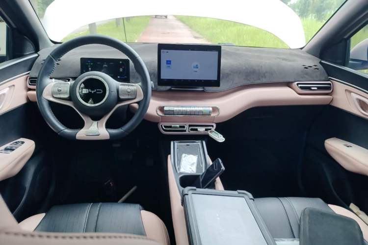 Used BYD Seagull 2025 305 km Free Version Center Console