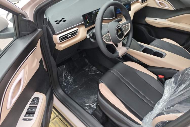 Used BYD Seagull 2025 Intelligent Driving Version 305 km Dynamic Edition Interior 2