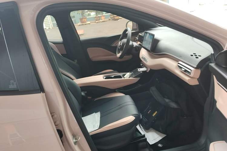 Used BYD Seagull 2025 Intelligent Driving Version 305 km Dynamic Edition Right Front Seat