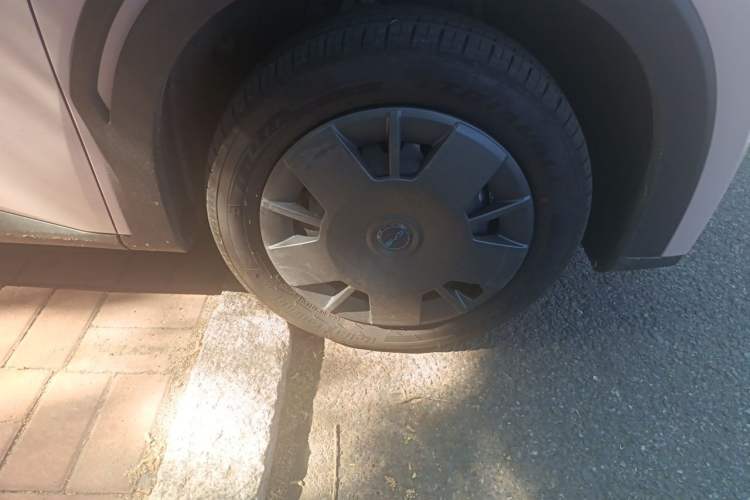 Used BYD Seagull 2025 Intelligent Driving Version 305 km Dynamic Edition Right Front Wheel Hub