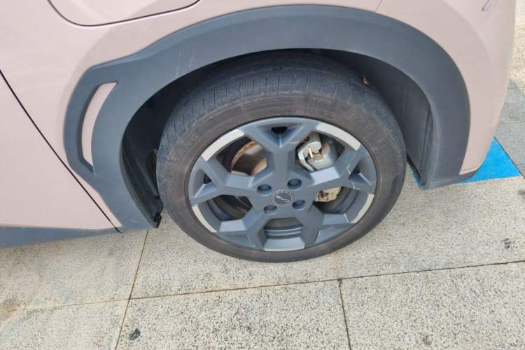 Used BYD Seagull 2025 405 km Flying Edition Right Front Wheel Hub
