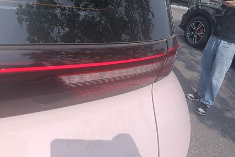 Used BYD Seagull 2025 Intelligent Driving Version 305 km Dynamic Edition Right Rear Taillight