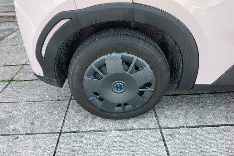 Used BYD Seagull 2025 305km Active Version Right Rear Wheel Hub
