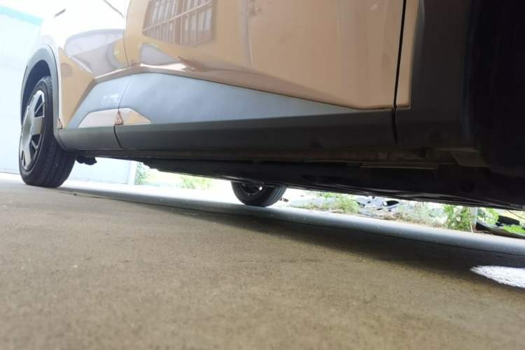 Used BYD Seagull 2025 305km Active Version Right Side Sill