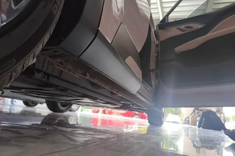 Used BYD Seagull 2025 305 km Free Version Right Side Sill