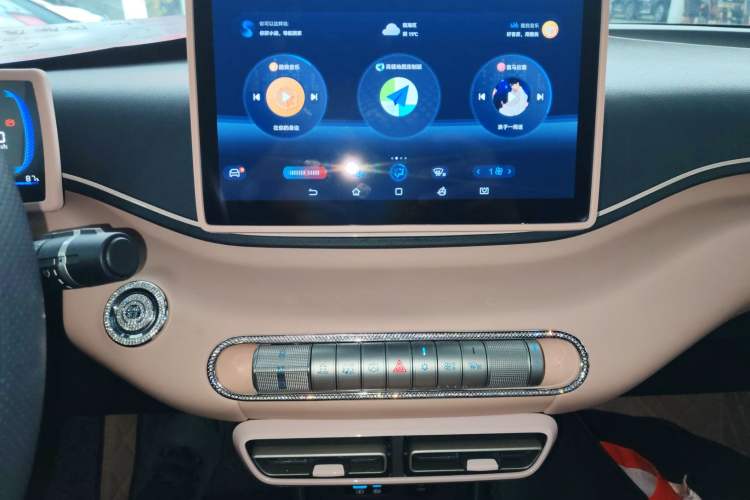 Used BYD Seagull 2025 Intelligent Driving Version 305 km Dynamic Edition Audio And AC Panel