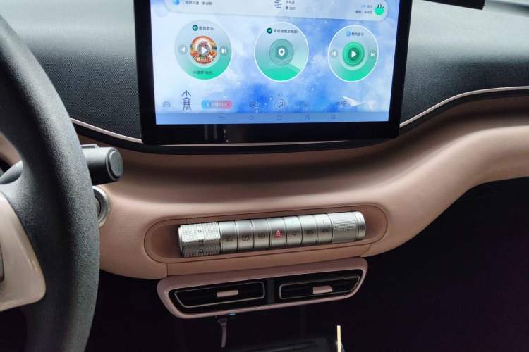 Used BYD Seagull 2025 305km Active Version Audio And AC Panel