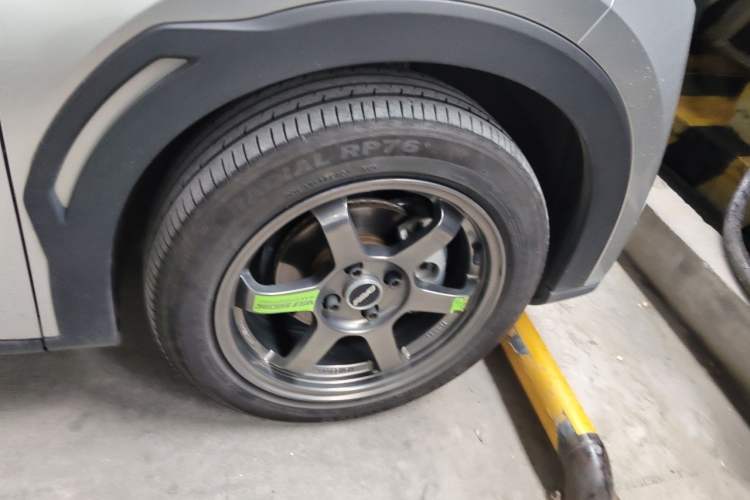 Used BYD Seagull 2025 305km Active Version Right Front Wheel Hub