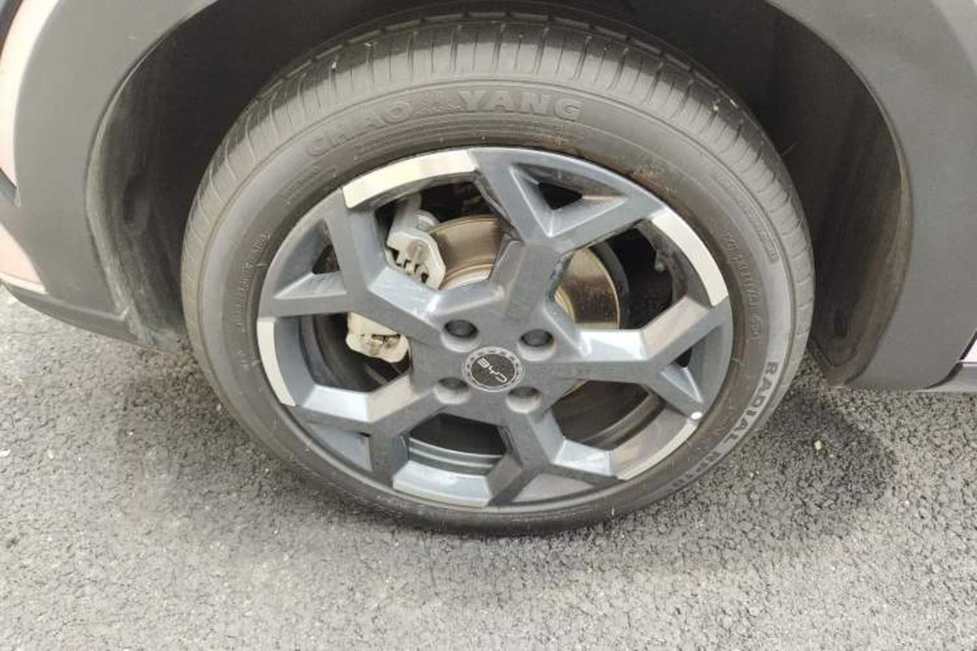Used BYD Seagull 2025 305 km Free Version Right Rear Wheel Hub