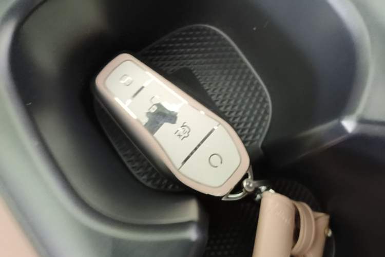 Used BYD Seagull 2025 Smart Drive Version 305 km Freedom Edition Vehicle Key