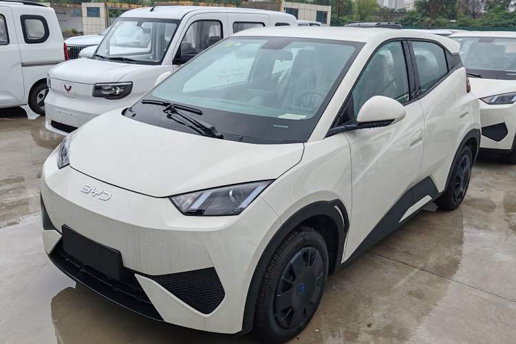 Ojetý BYD Seagull 2025 Intelligent Driving Version 305 km Dynamic Edition Guazi used car, China used car export, Used car for sale, Used cars, Cheapest cars for sale