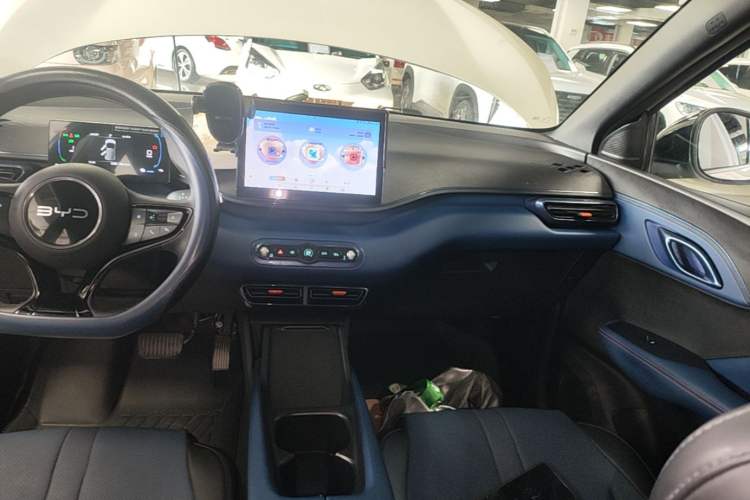 Used BYD Seagull 2025 Intelligent Driving Version 305 km Dynamic Edition Audio And AC Panel