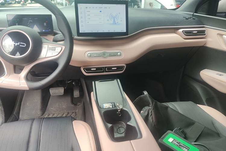 Used BYD Seagull 2025 305km Active Version Audio And AC Panel