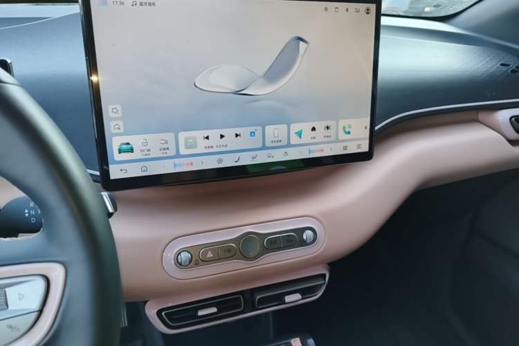 Used BYD Seagull 2025 Smart Drive Version 305 km Freedom Edition Audio And AC Panel