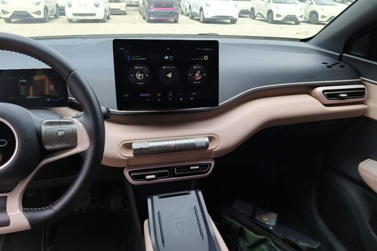 Used BYD Seagull 2025 405 km Flying Edition Audio And AC Panel