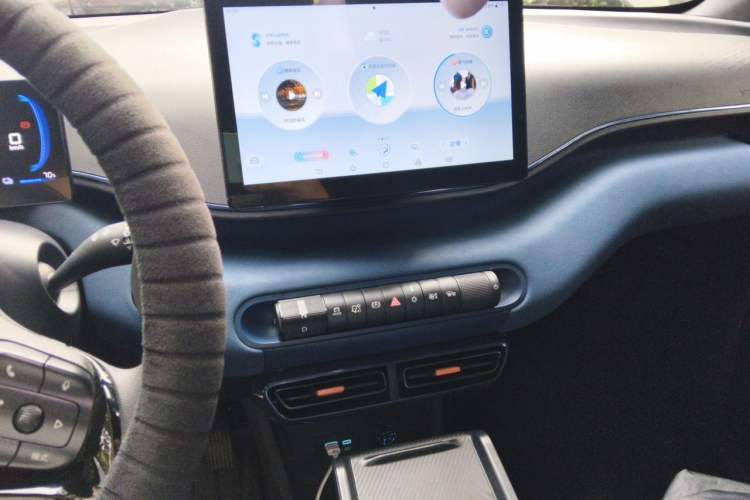 Used BYD Seagull 2025 305km Active Version Audio And AC Panel