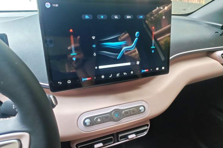 Used BYD Seagull 2025 Smart Drive Version 305 km Freedom Edition Audio And AC Panel