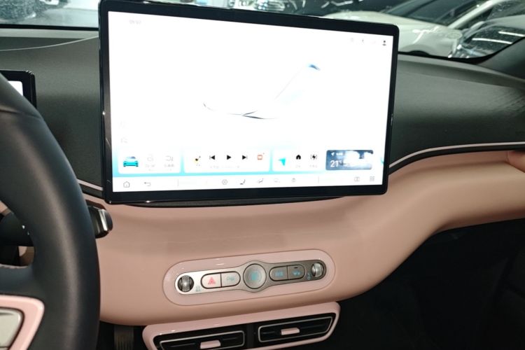 Used BYD Seagull 2025 305 km Free Version Audio And AC Panel