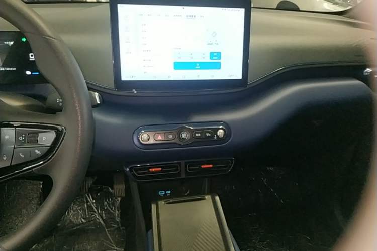 Used BYD Seagull 2025 Intelligent Driving Version 305 km Dynamic Edition Audio And AC Panel