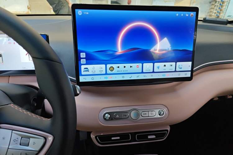 Used BYD Seagull 2025 Smart Drive Version 305 km Freedom Edition Audio And AC Panel