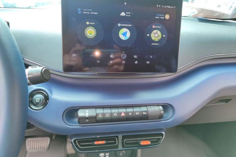 Used BYD Seagull 2025 305 km Free Version Audio And AC Panel