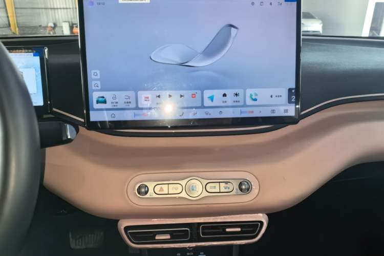 Used BYD Seagull 2025 Smart Drive Version 305 km Freedom Edition Audio And AC Panel
