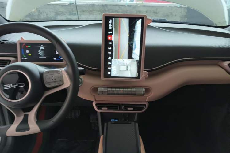 Used BYD Seagull 2025 305km Active Version Audio And AC Panel