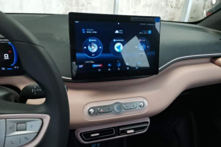 Used BYD Seagull 2025 Intelligent Driving Version 305 km Dynamic Edition Audio And AC Panel