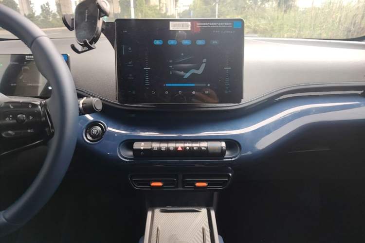 Used BYD Seagull 2025 305 km Free Version Audio And AC Panel