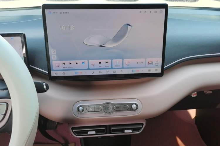 Used BYD Seagull 2025 Intelligent Driving Version 405 km Flying Edition Audio And AC Panel