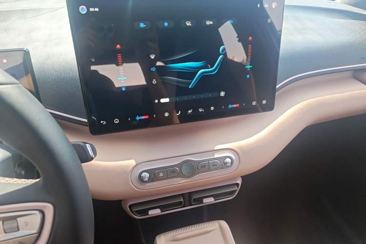 Used BYD Seagull 2025 Smart Drive Version 305 km Freedom Edition Audio And AC Panel