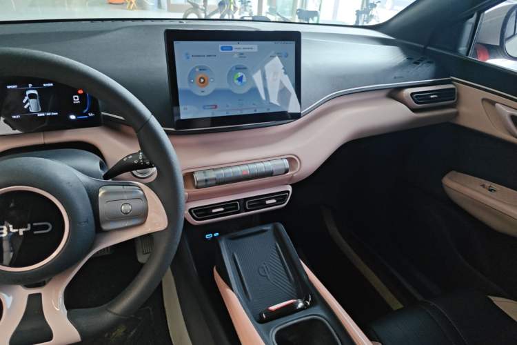 Used BYD Seagull 2025 305km Active Version Audio And AC Panel