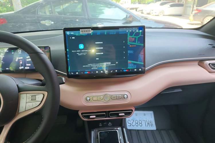 Used BYD Seagull 2025 Smart Drive Version 305 km Freedom Edition Audio And AC Panel