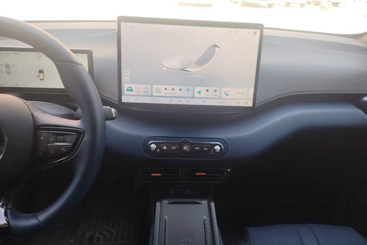 Used BYD Seagull 2025 Smart Drive Version 305 km Freedom Edition Audio And AC Panel