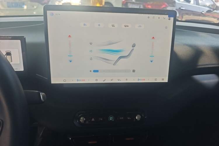 Used BYD Seagull 2025 Smart Drive Version 305 km Freedom Edition Audio And AC Panel