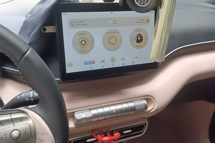 Used BYD Seagull 2025 305 km Free Version Audio And AC Panel