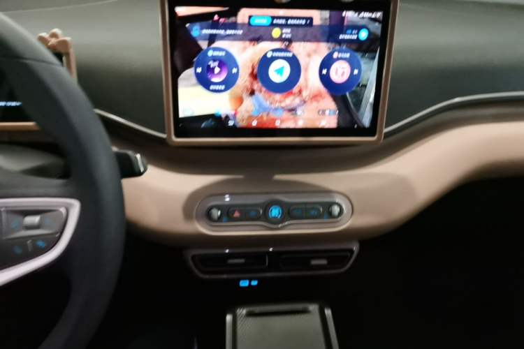 Used BYD Seagull 2025 Intelligent Driving Version 305 km Dynamic Edition Audio And AC Panel