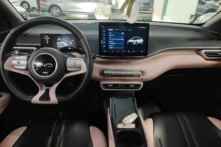 Used BYD Seagull 2025 305 km Free Version Audio And AC Panel