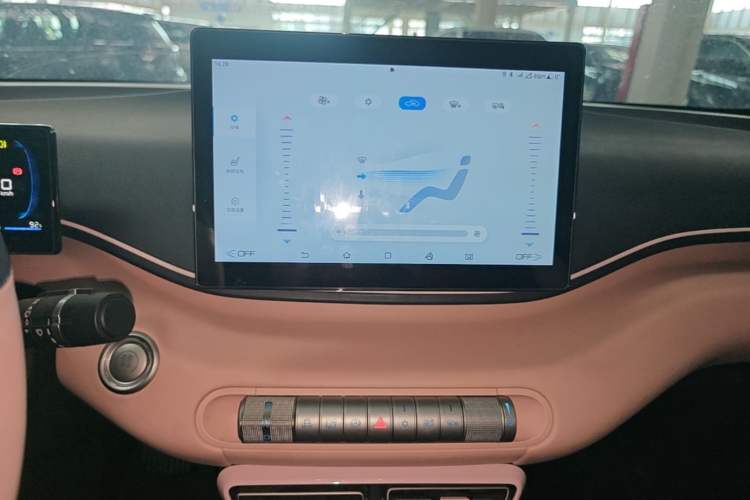 Used BYD Seagull 2025 305 km Free Version Audio And AC Panel