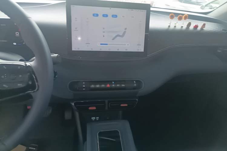 Used BYD Seagull 2025 305 km Free Version Audio And AC Panel