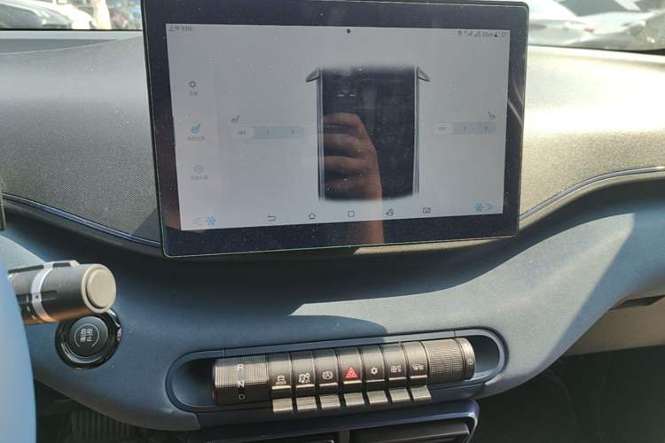 Used BYD Seagull 2025 305 km Free Version Audio And AC Panel