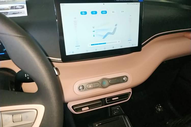 Used BYD Seagull 2025 Intelligent Driving Version 305 km Dynamic Edition Audio And AC Panel