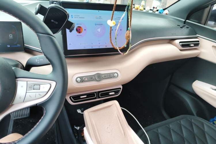 Used BYD Seagull 2025 Model Smart Drive Version 405km Free-Spirited Version Audio And AC Panel