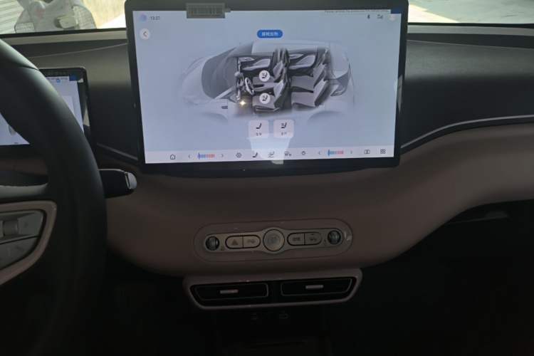 Used BYD Seagull 2025 Smart Drive Version 305 km Freedom Edition Audio And AC Panel