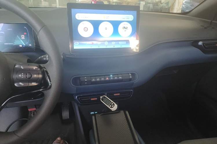 Used BYD Seagull 2025 Intelligent Driving Version 305 km Dynamic Edition Audio And AC Panel