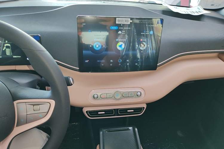 Used BYD Seagull 2025 Intelligent Driving Version 305 km Dynamic Edition Audio And AC Panel