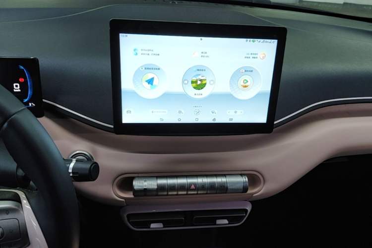 Used BYD Seagull 2025 305 km Free Version Audio And AC Panel