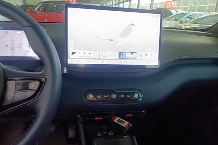 Used BYD Seagull 2025 Smart Drive Version 305 km Freedom Edition Audio And AC Panel